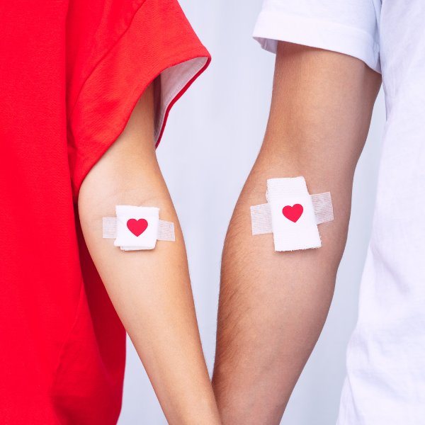 Donatore di sangue durante visita medica di selezione