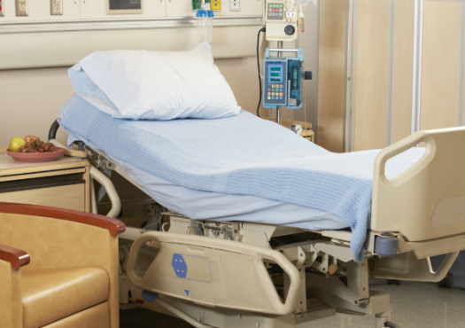 Letto ortopedico per assistenza domiciliare a paziente non autosufficiente